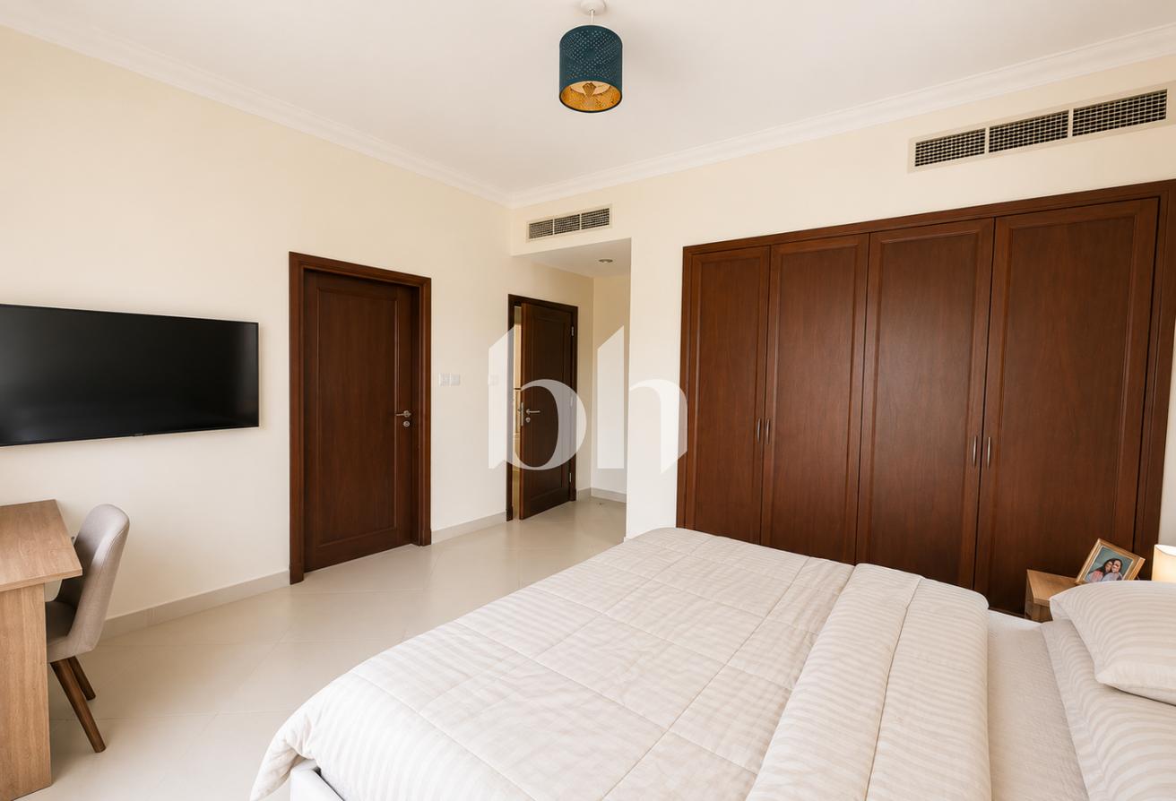 Large Plot | Close to Pool And Park | Rare Villa photo 19