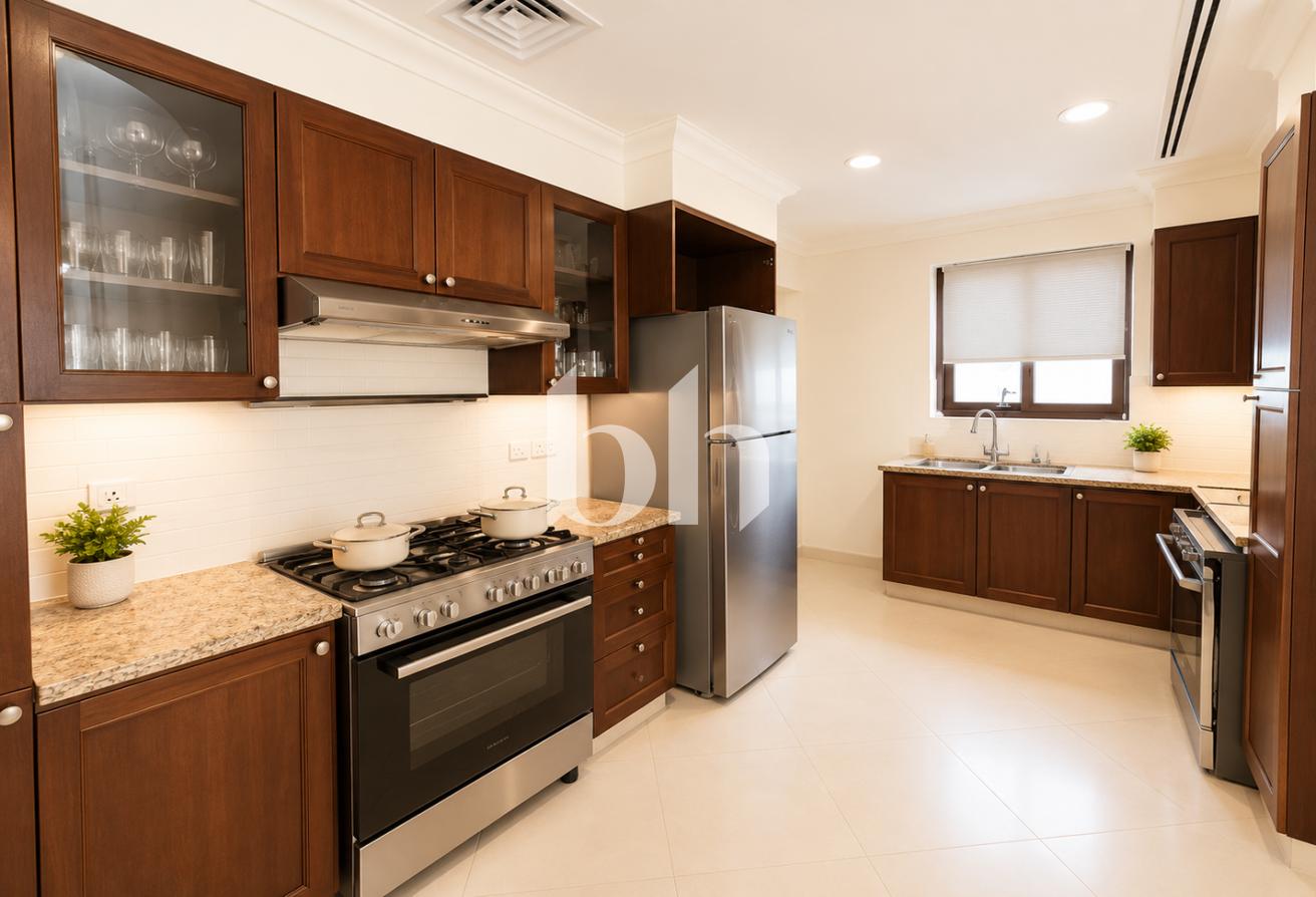 Large Plot | Close to Pool And Park | Rare Villa photo 9