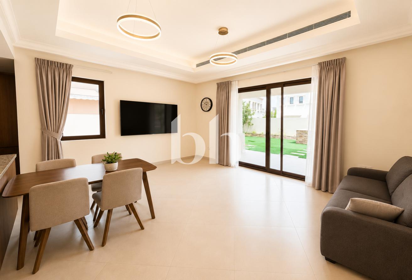Large Plot | Close to Pool And Park | Rare Villa photo 10