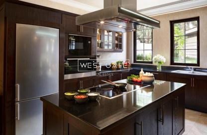 Villa - 4 Bedrooms - 5 Bathrooms for rent in Royal Residences Jumeirah Zabeel Saray - The Crescent - Palm Jumeirah - Dubai