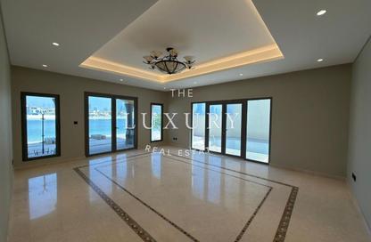 Villa - 4 Bedrooms - 5 Bathrooms for rent in Palm Jumeirah Frond O - Palm Jumeirah - Dubai