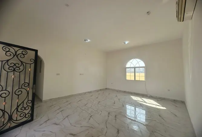 152387475 - Property Image 2