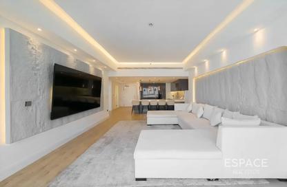 Apartment - 3 Bedrooms - 4 Bathrooms for rent in Marina Residences 3 - Marina Residences - Palm Jumeirah - Dubai