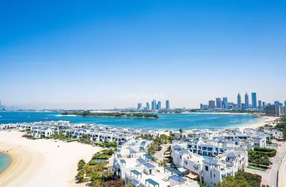 شقة - 2 غرف نوم - 3 حمامات للايجار في الحصير - مساكن شور لاين - نخلة جميرا - دبي