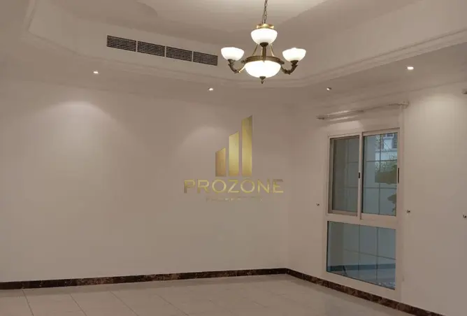 114168503 - Property Image 2