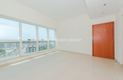 Apartment - 1 Bedroom - 2 Bathrooms for sale in Dubai Jewel Tower - Dubai Media City - Dubai