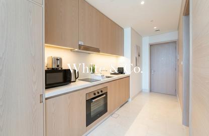 Apartment - Studio - 1 Bathroom for rent in The Palm Tower - Palm Jumeirah - Dubai