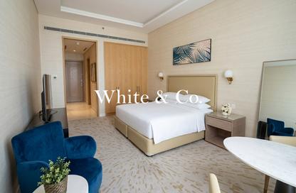 Apartment - Studio - 1 Bathroom for rent in The Palm Tower - Palm Jumeirah - Dubai