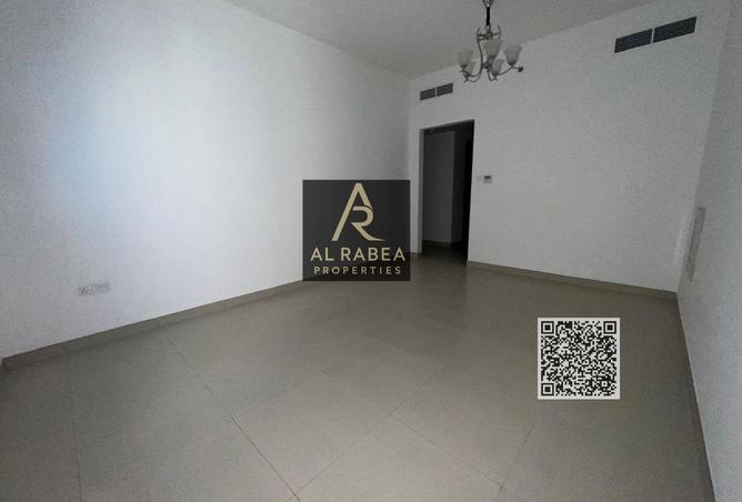 76992955 - Property Image 2