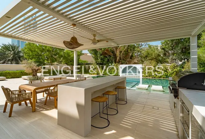 152815371 - Property Image 2