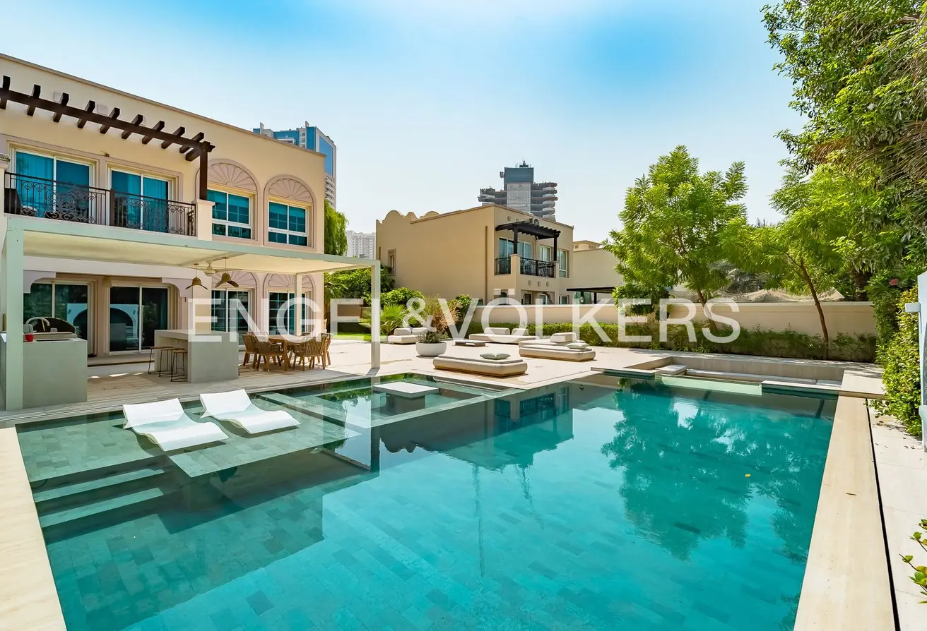 152815371 - Property Main Image