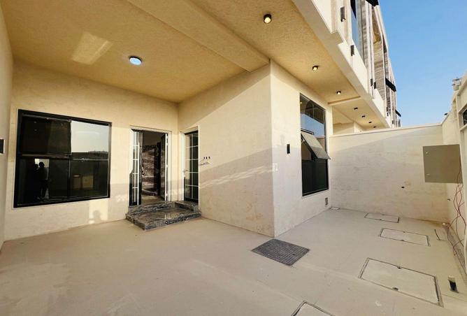 96116447 - Property Image 3