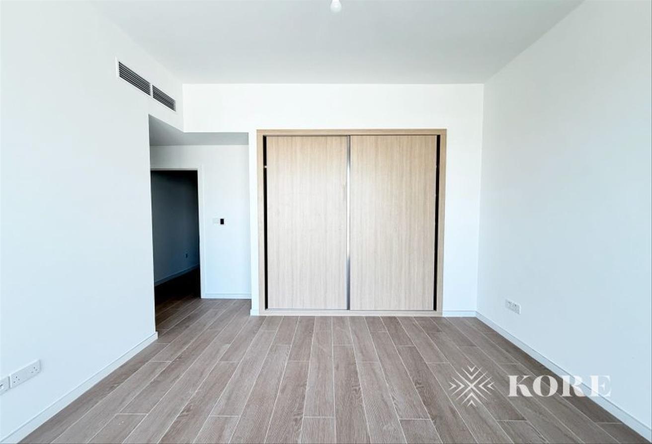 0% Commission| Ready to Move In | Prime Spot photo 17