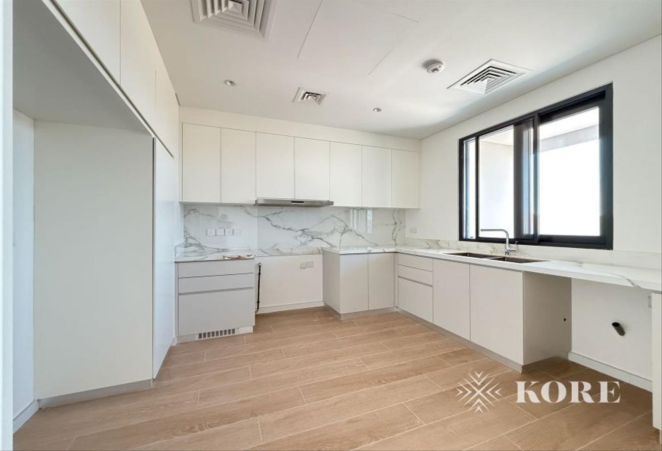 0% Commission| Ready to Move In | Prime Spot photo 4