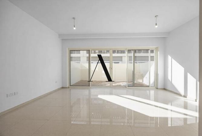 67447420 - Property Main Image