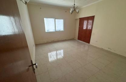 Apartment - 1 Bedroom - 1 Bathroom for rent in Qasimia 10 building - Al Mahatta - Al Qasimia - Sharjah