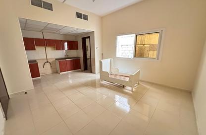 Apartment - Studio - 1 for rent in Muweileh Community - Muwaileh Commercial - Sharjah Apartment - Studio - 1 for rent in Muweileh Community - Muwaileh Commercial - Sharjah