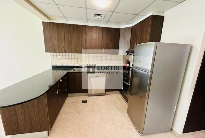 76167110 - Property Image 3