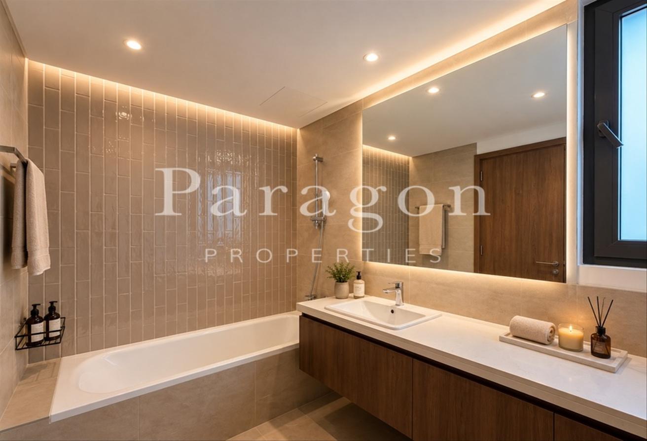 Modern Single Row | 4 Bedrooms + Maid | Vacant photo 14