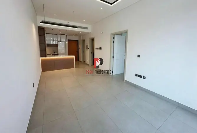 76982145 - Property Image 3