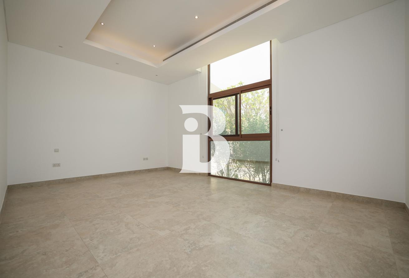 Big Family House Largest Plot | One-of-a-Kind photo 7