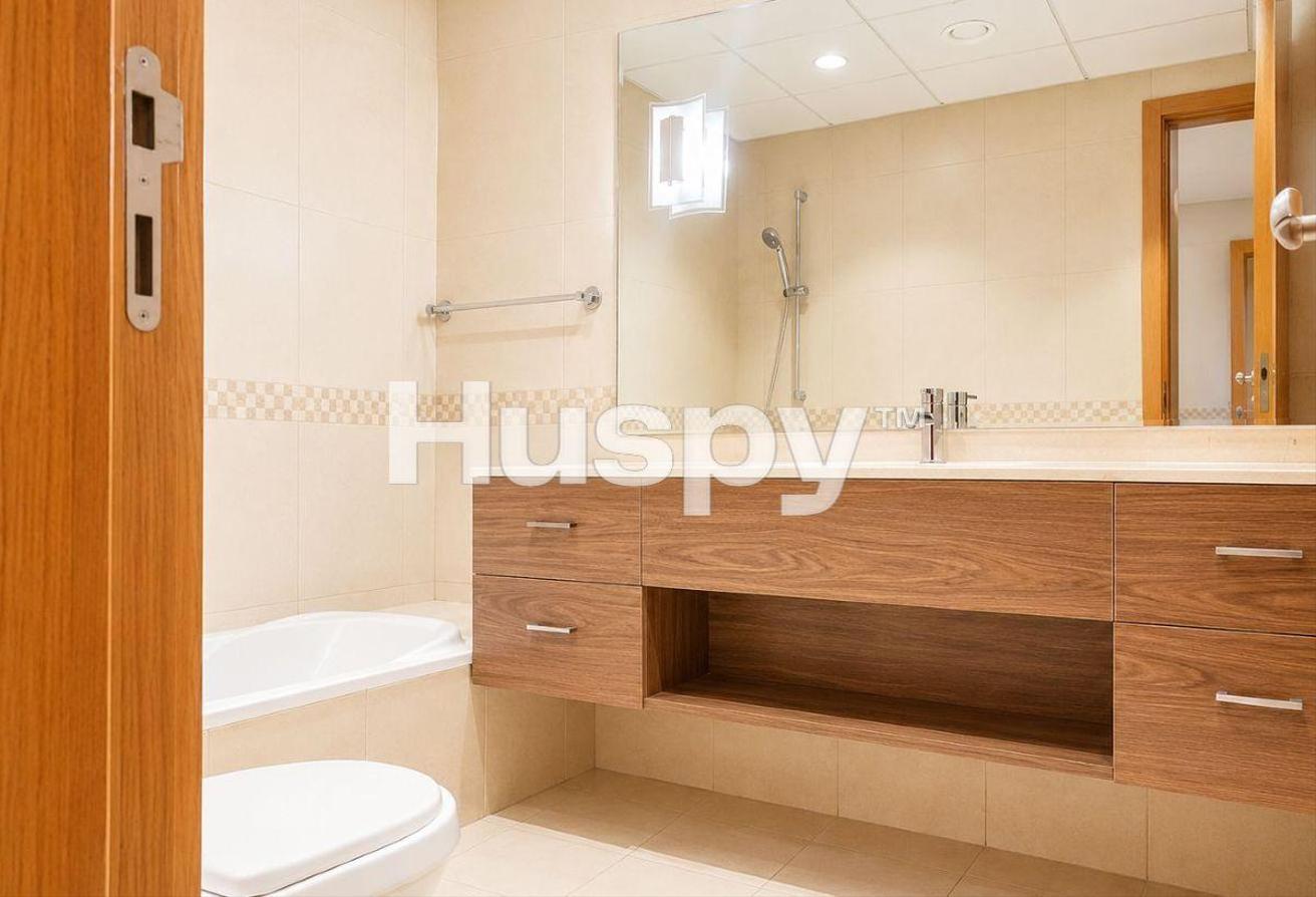 Ready to Move In | With Maids Room | Unfurnished photo 9