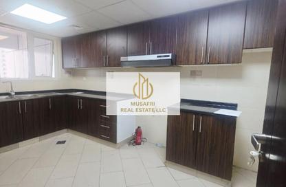 Apartment - 2 Bedrooms - 4 Bathrooms for rent in Robot Park Tower - Al Khan - Sharjah