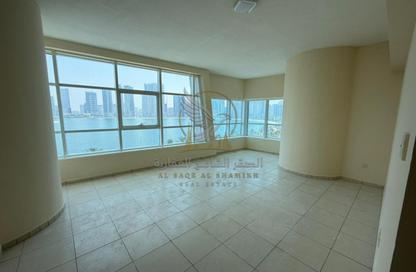 Apartment - 1 Bedroom - 2 Bathrooms for rent in Al Mamzar - Al Mamzar - Sharjah - Sharjah