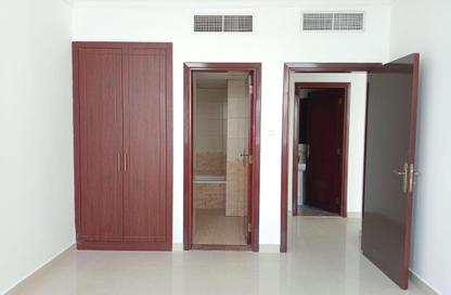Apartment - 1 Bedroom - 2 Bathrooms for rent in New Al Taawun Road - Al Taawun - Sharjah