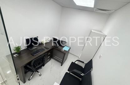 Office Space - Studio - 1 Bathroom for rent in Reem Residency - Al Karama - Dubai