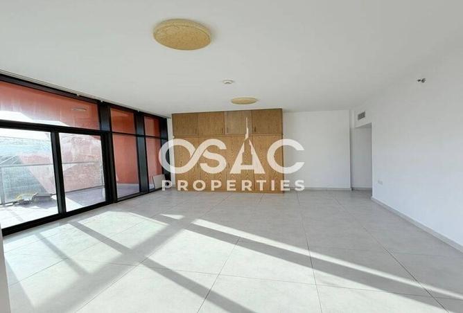 70269051 - Property Main Image