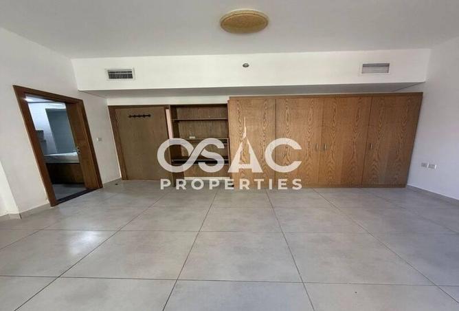 70269051 - Property Image 2