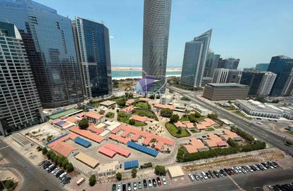 Apartment - 3 Bedrooms - 3 Bathrooms for rent in Corniche Road - Abu Dhabi Apartment - 3 Bedrooms - 3 Bathrooms for rent in Corniche Road - Abu Dhabi