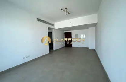 شقة - 2 غرف نوم - 3 حمامات للايجار في البرج الإمبراطوري - ديستريكت 17 - قرية جميرا الدائرية - دبي