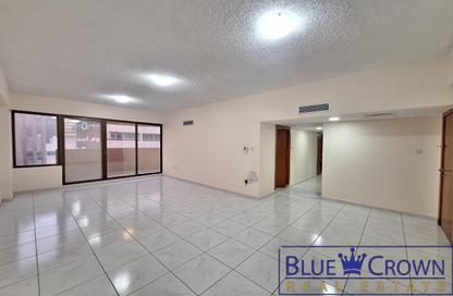 Apartment - 3 Bedrooms - 2 Bathrooms for rent in Silver Sands 1 - Al Mankhool - Bur Dubai - Dubai