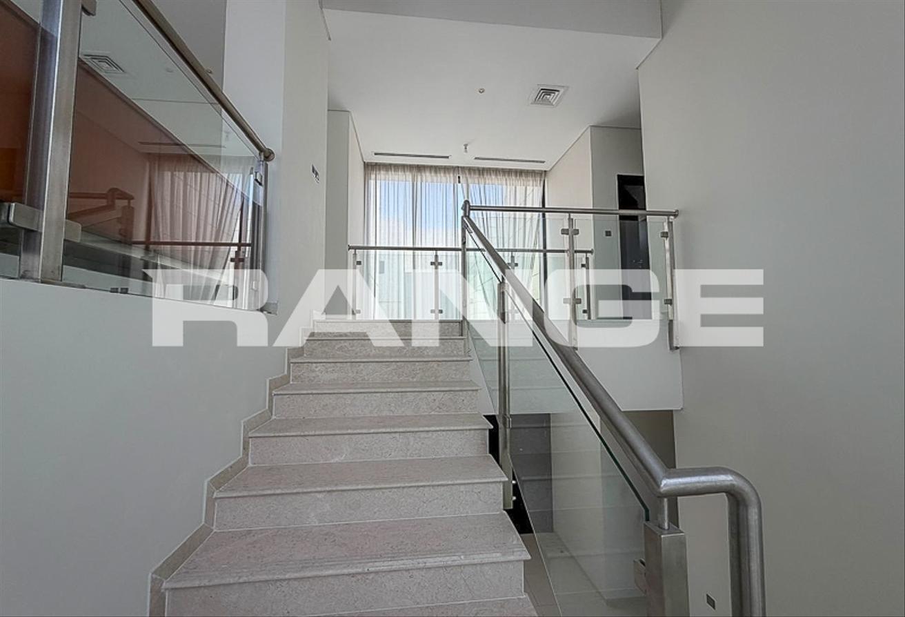 Ready to Move in| Luxious Living | Furnished photo 13