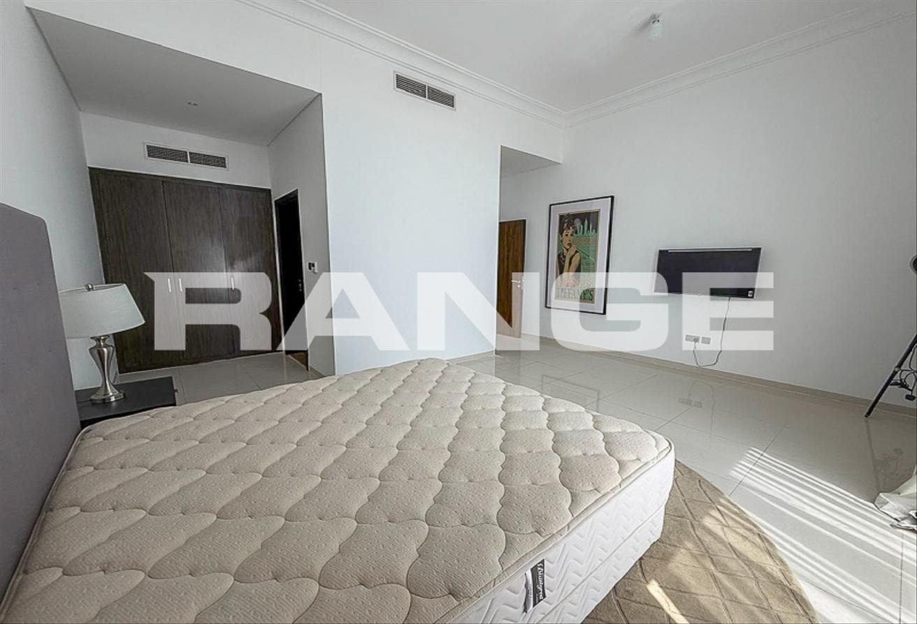 Ready to Move in| Luxious Living | Furnished photo 14