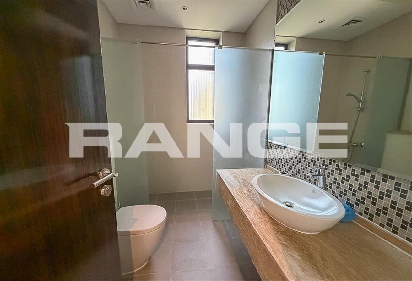 Ready to Move in| Luxious Living | Furnished photo 21