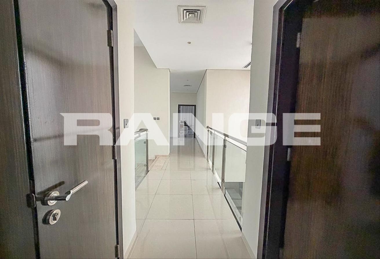 Ready to Move in| Luxious Living | Furnished photo 15