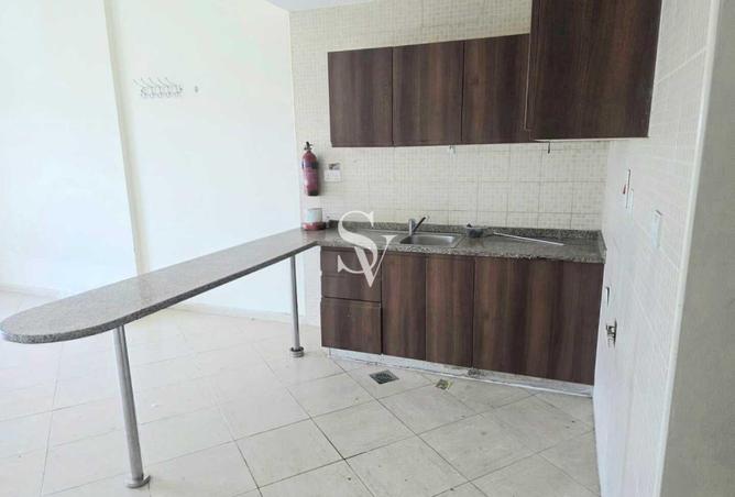 106426192 - Property Image 3