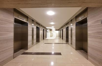 Office Space - Studio - 1 Bathroom for rent in Khalidiya Towers - Al Khalidiya - Abu Dhabi