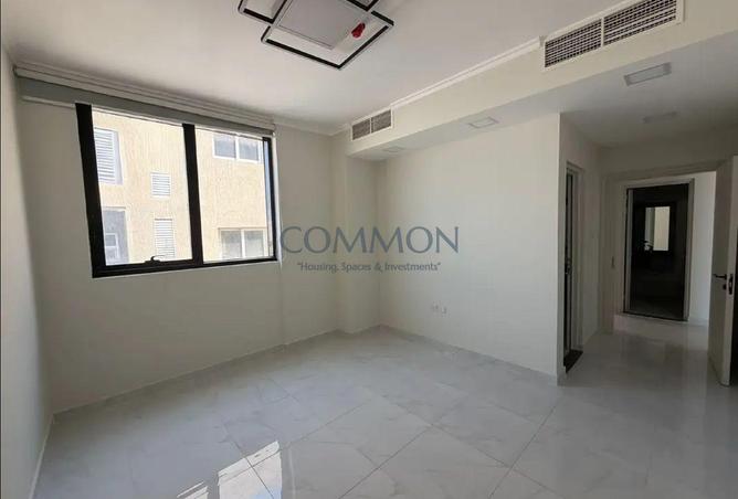 70693183 - Property Image 2