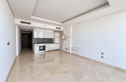 Apartment - Studio - 1 for rent in The Sterling West - The Sterling - Business Bay - Dubai