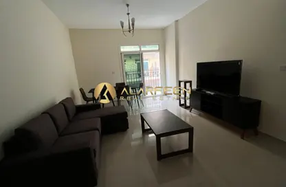 شقة - غرفة نوم - 2 حمامات للايجار في May ريزيدنس 3 - ماي رزدنس - الضاحية 10 - قرية جميرا الدائرية - دبي