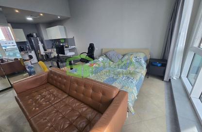 Apartment - Studio - 1 Bathroom for rent in Madison Residency - Barsha Heights (Tecom) - Dubai