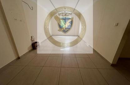 Apartment - 2 Bedrooms - 2 Bathrooms for rent in Al Qulaya'ah - Al Sharq - Sharjah Apartment - 2 Bedrooms - 2 Bathrooms for rent in Al Qulaya'ah - Al Sharq - Sharjah