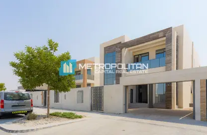 Villa - 5 Bedrooms - 7 Bathrooms for sale in Alreeman II - Al Shamkha - Abu Dhabi