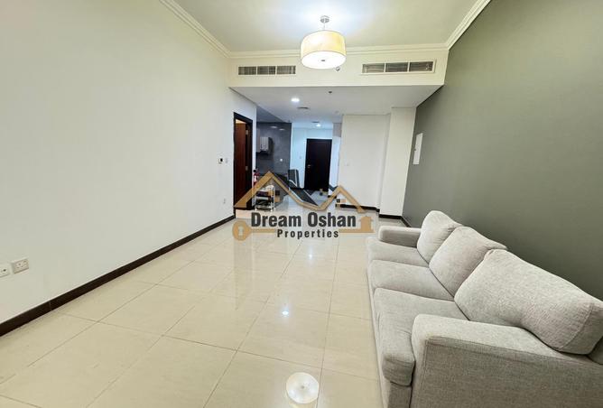 98239803 - Property Image 2