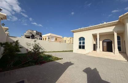 Villa - 3 Bedrooms - 4 Bathrooms for rent in Al Riffa - Ras Al Khaimah