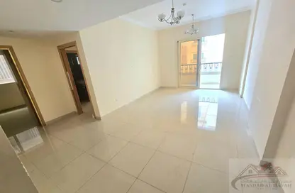 Apartment - 2 Bedrooms - 3 Bathrooms for rent in Muwaileh 29 Building - Muwaileh - Sharjah